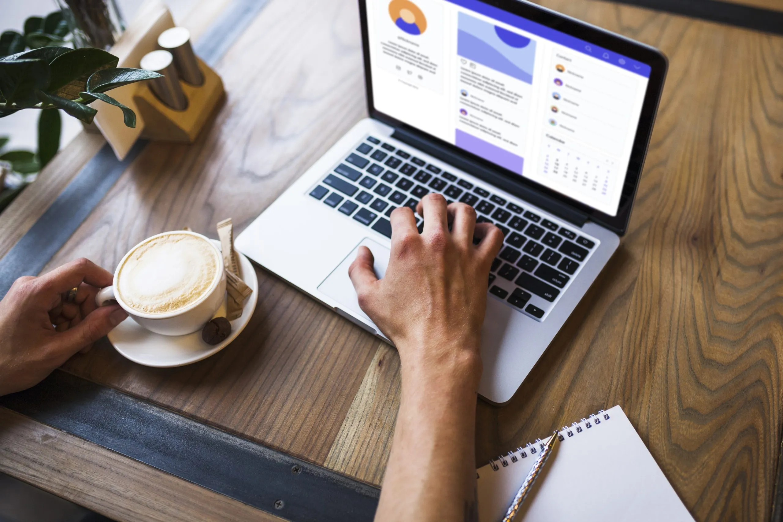 person-using-laptop-cafe-scaled https://klank.com.br/wp-content/uploads/2025/01/person-using-laptop-cafe-scaled-1.webp